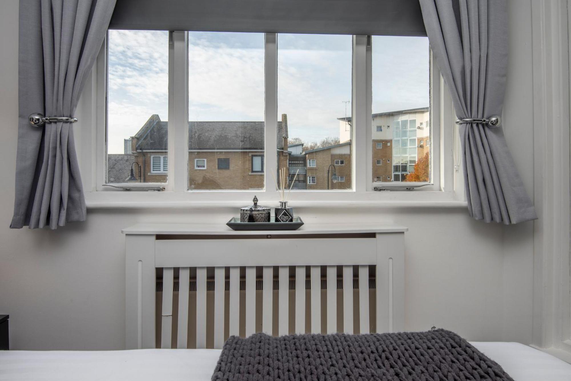 Apartament 2 Bed Town House With Garden In Hackney, Londyn Zewnętrze zdjęcie