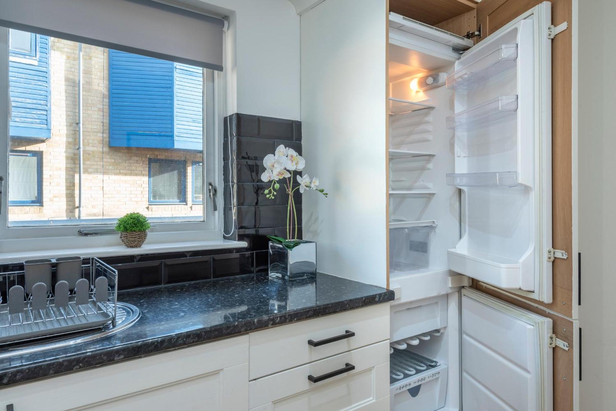 Apartament 2 Bed Town House With Garden In Hackney, Londyn Zewnętrze zdjęcie